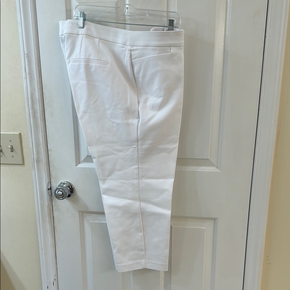 Women’s White Pants
